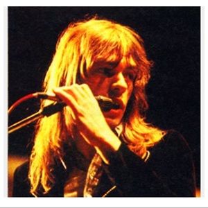 We hit the blue fields
In the blue sedan we didn't